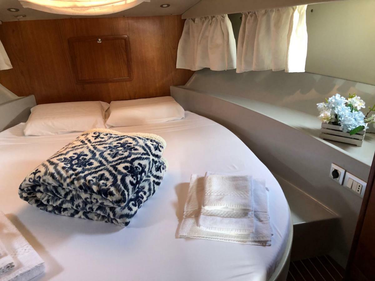 Yacht Suite Марина-ди-Гроссето Экстерьер фото