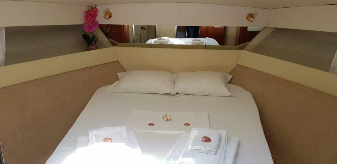 Yacht Suite Марина-ди-Гроссето Экстерьер фото
